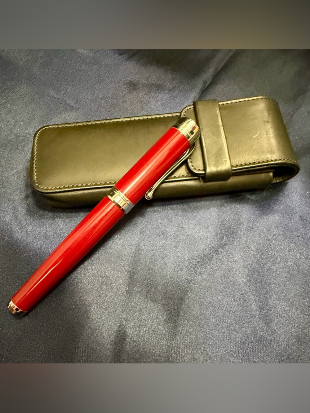 Aurora Talentum Fountain Pen - Red w Chrome Trim, 14k Medium Nib, Coach Case